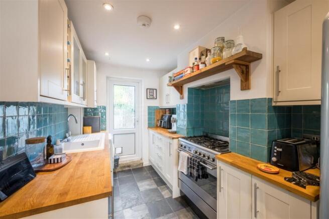 65a Goldstone Road-2.jpg