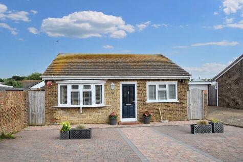Lapwing Close, Eastbourne