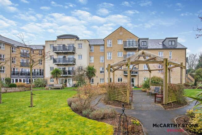 1 bed Apartment for sale Image 12