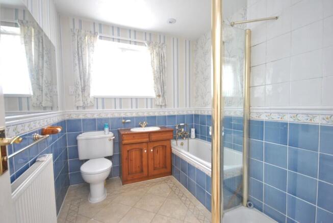 Photo 11