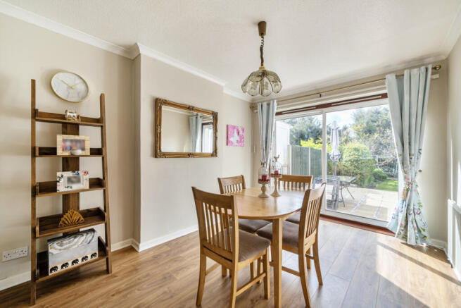 1435192-17-69c3be...