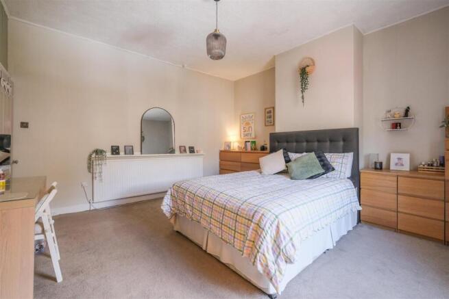 2 bed Terraced for sale Image 10