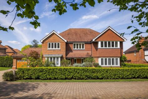 Bracken Lane, Cranleigh, Surrey, GU6