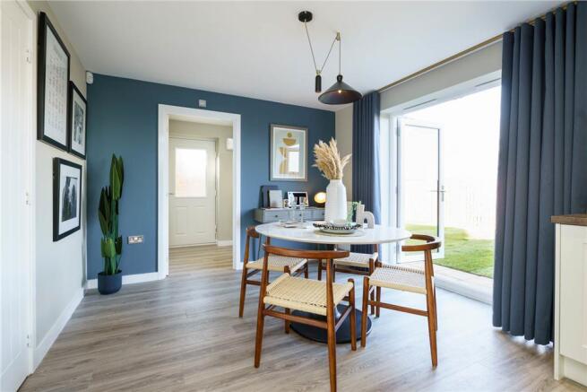4 bed Detached for sale Image 7