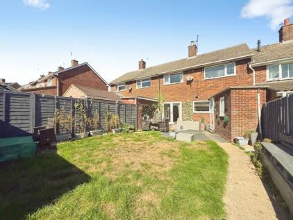 Woburn Gardens, Basingstoke, Hampshire, RG22