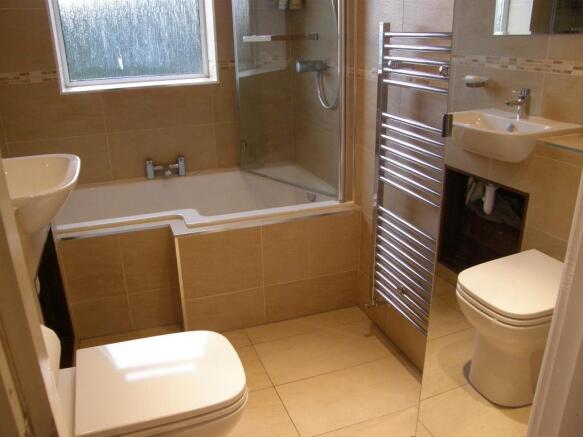 Photo 8