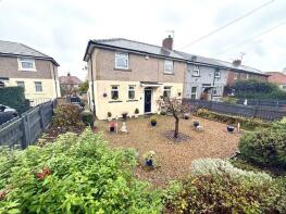 8, Amundsen Avenue, Bradford BD2 1HW
