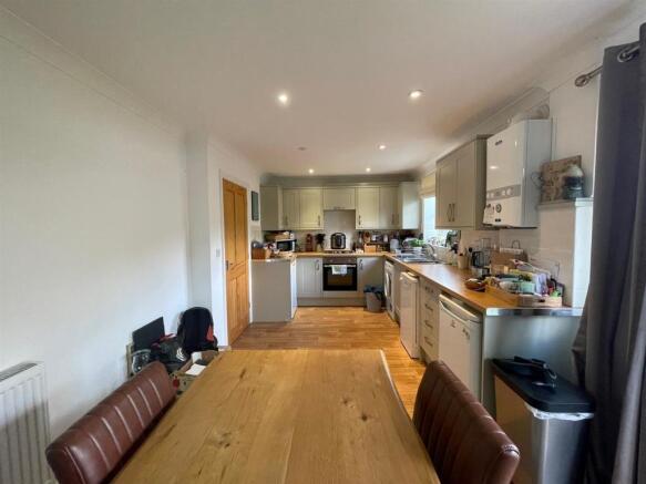 Kitchen/Dining Room