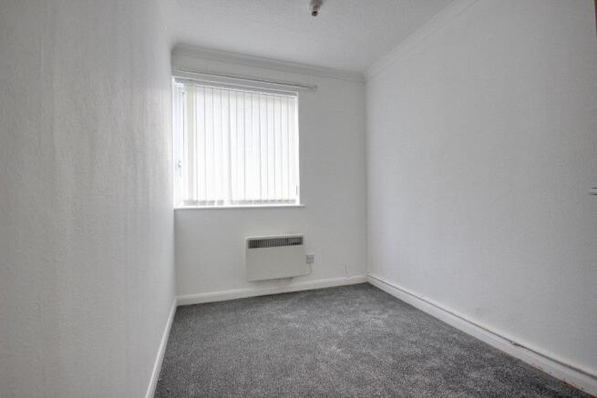 2 bed Apartment for sale Image 5