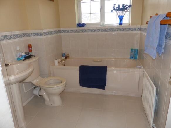 Photo 11