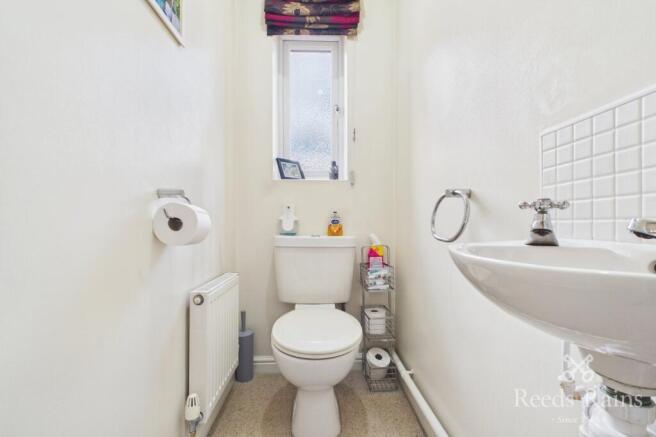 2 bed Semi-Detached for sale Image 8
