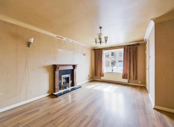 cam04914g0pr0356still003001