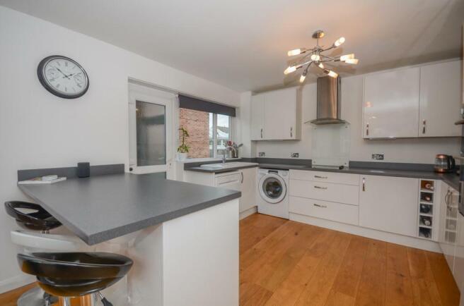 Kitchen.jpg