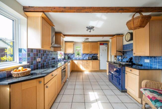 Kitchen 3