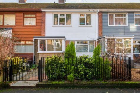 Shaw Hall Bank Road, Greenfield, Saddleworth