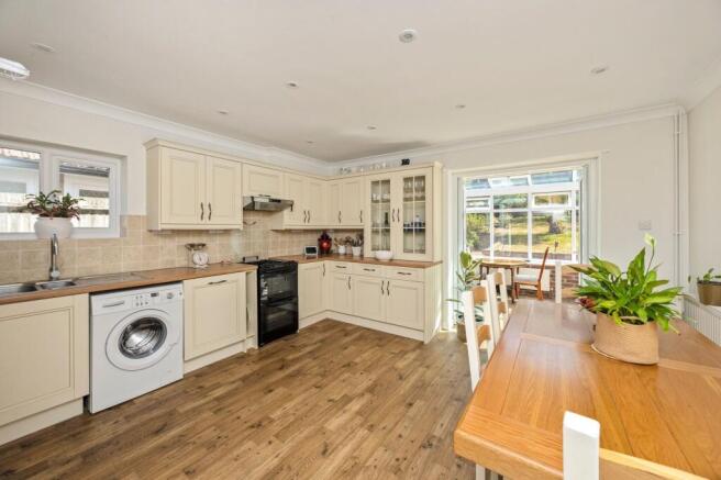 Stanford Avenue, Hassocks, BN6 photo 4