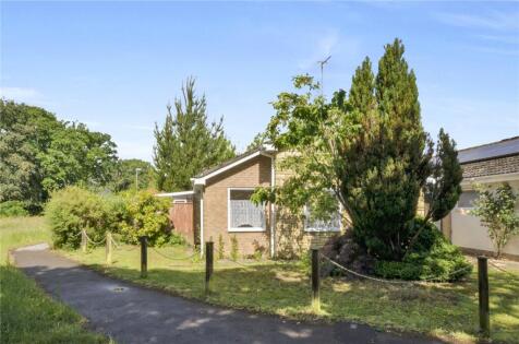 Woolslope Road, West Moors, Ferndown, Dorset, BH22