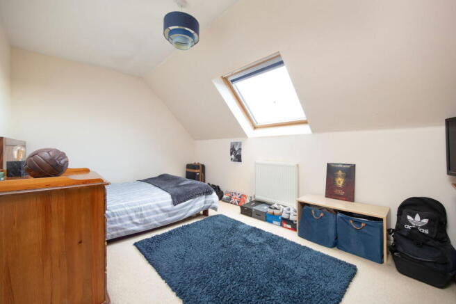 Photo 12