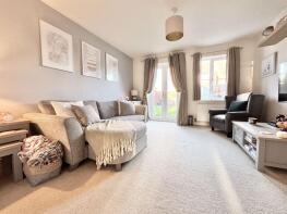 10, Thornbury Drive, Grimsby DN33 3TR