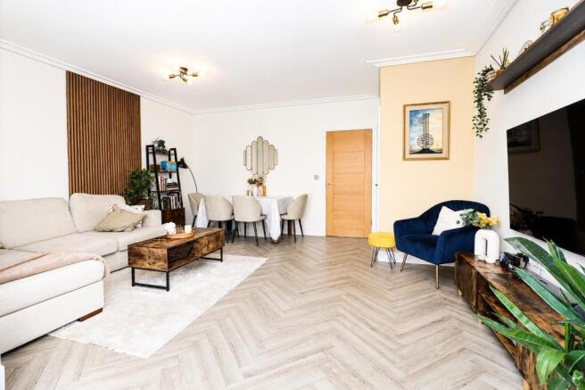 Living/Dining Room