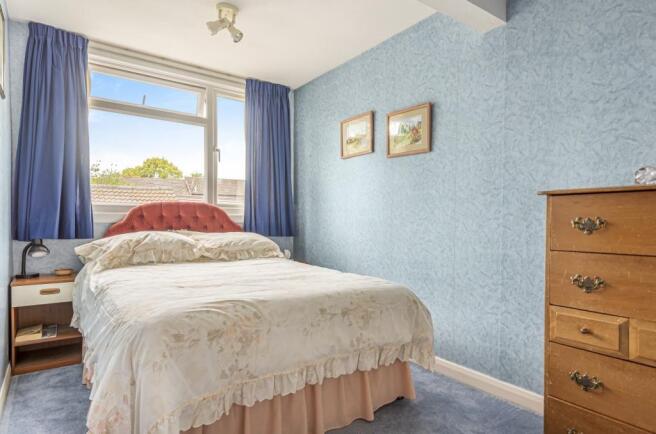 2nd bedroom