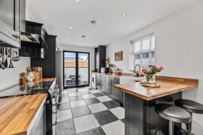 12, Causeway Avenue, Latchford, Warrington WA4 6QQ