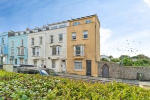 Flat 1, Mayville, The Norton, Tenby SA70 8AA