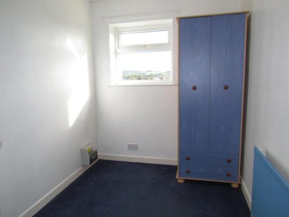 Bedroom 2.JPG