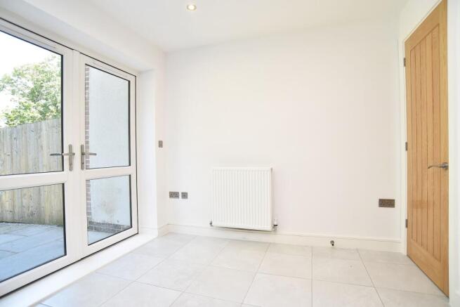 2 bed Terraced for sale Image 11
