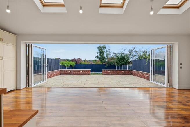 Bifold Doors_2.jpeg