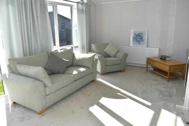 2 bed Park Home for sale Image 7