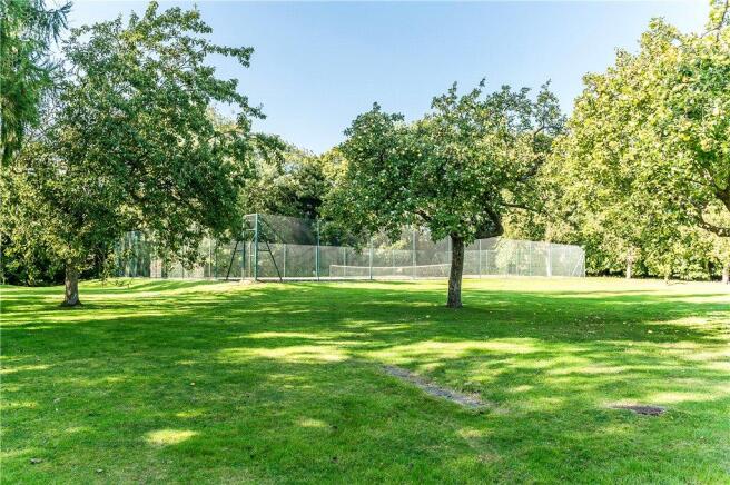 3Jane Tennis Court