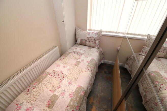 2 bed Detached Bungalow for sale Image 9