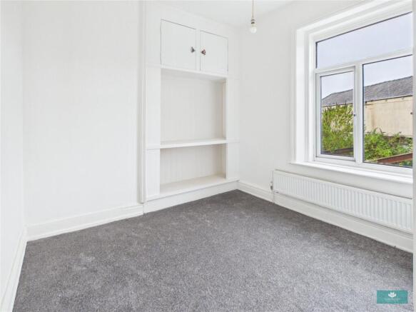 2 bed Terraced for sale Image 8