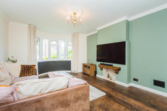 Manor Drive, Irthlingborough photo 4