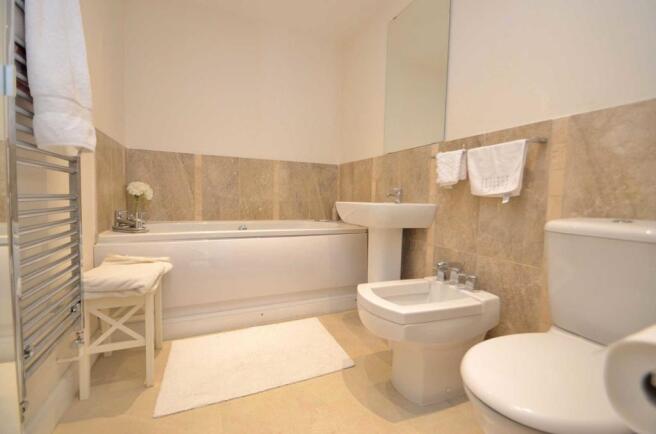 Photo 9
