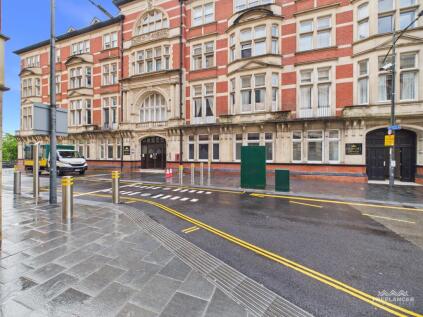 Kings Court, 6 High Street, Newport