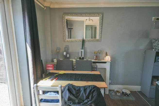 3 bed Terraced for sale Image 7