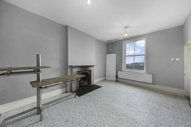 Living Room2 T202407241558.jpg