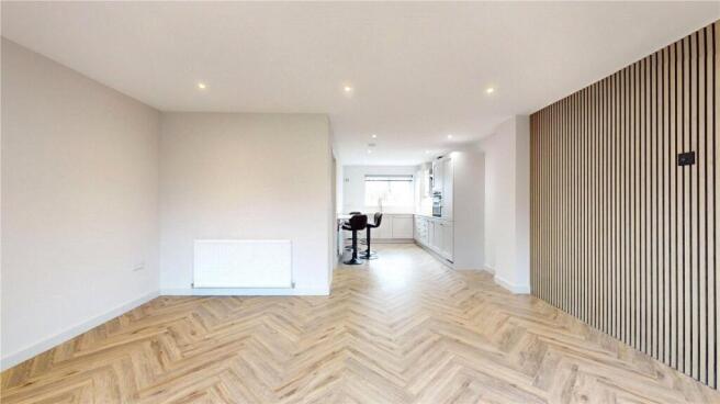 4 bed Terraced for sale Image 8