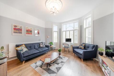 Netherhall Gardens, London