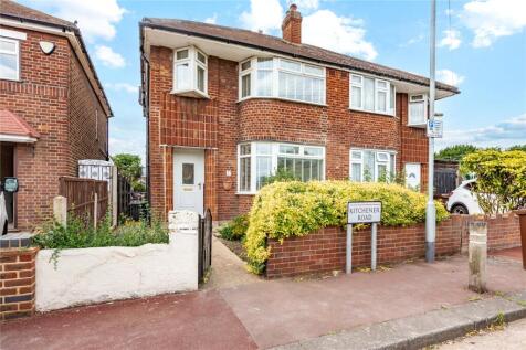 Kitchener Road, Dagenham, RM10