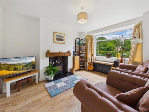 Front Lounge