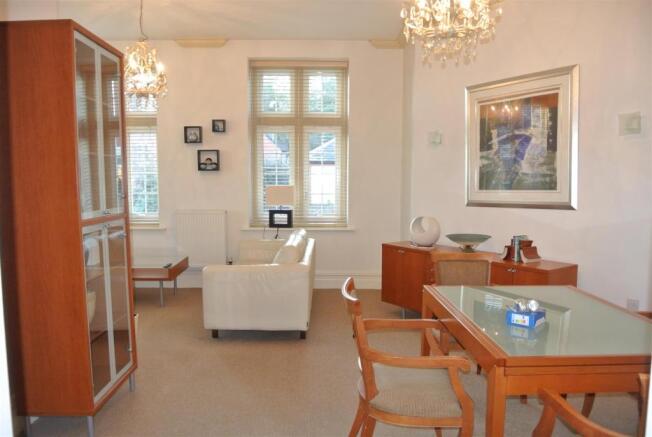 living dining area.J