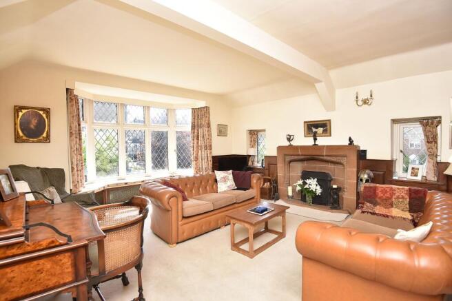 3 bed Mews for sale Image 4