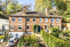 43, Latimer Road, Godalming GU7 1BW