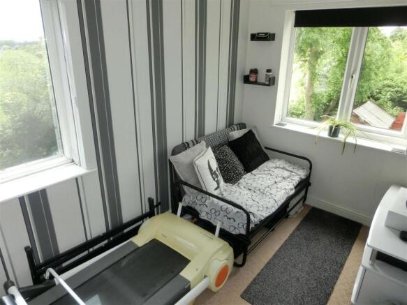 HHL 236 Bed3.jpg