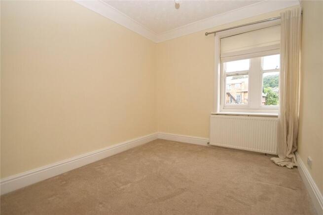 1 bed Apartment to rent Image 8