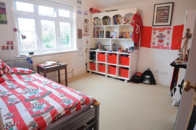Photo 8