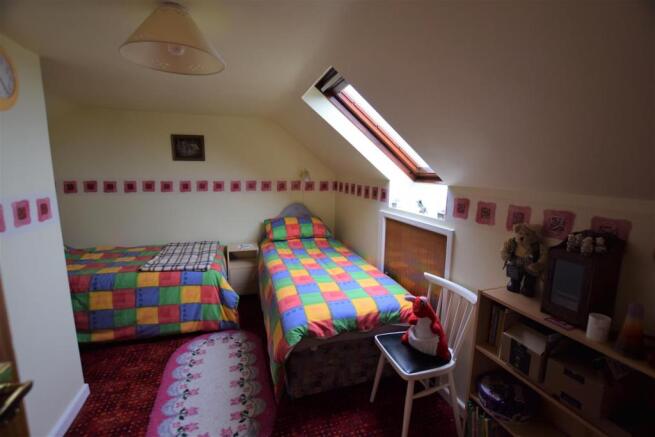 bedroom 3.jpg